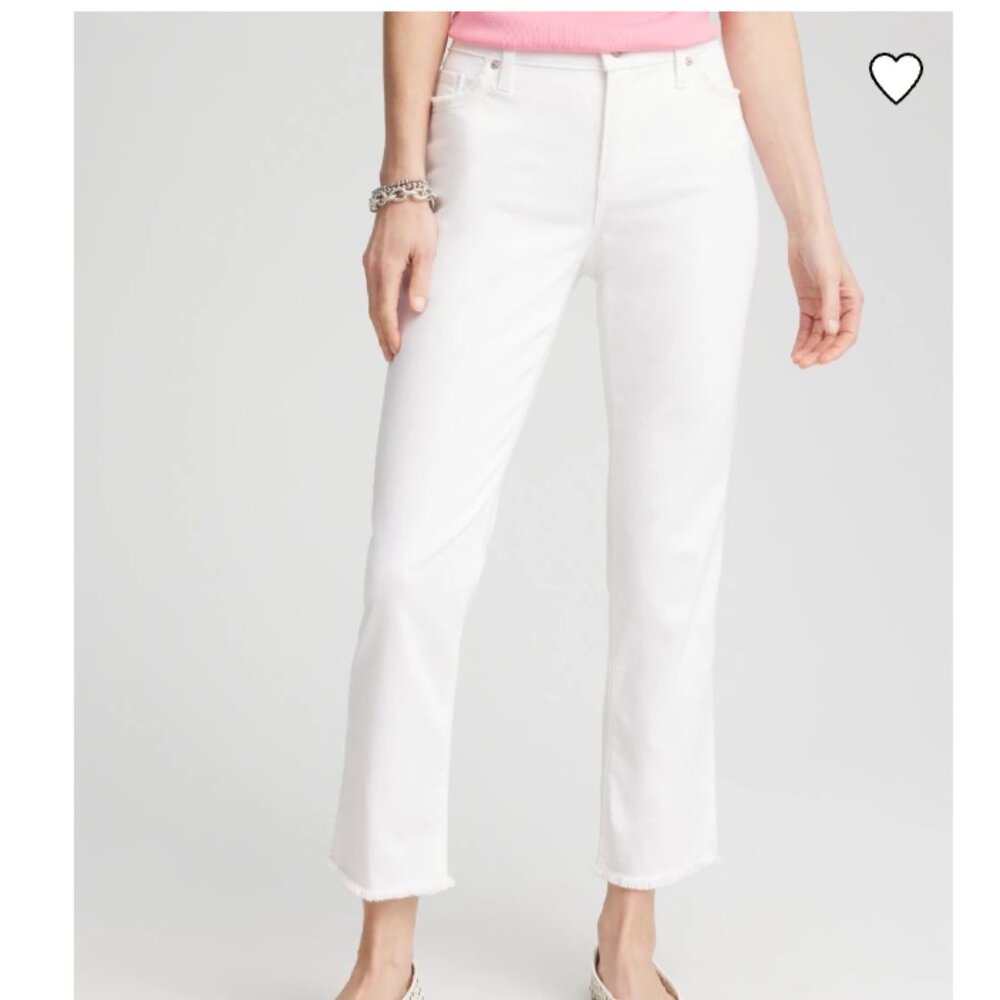 Chico's So Slimming Girlfriend Kick Flare Jeans Alabaster Size 00 or XS. NWT!